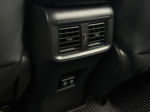 Certified 2019 Toyota RAV4 XSE w/ XSE Weather Package AWD/4WD image 25
