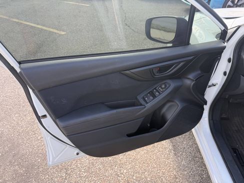 Used 2019 Subaru Impreza 2.0i AWD/4WD image 21