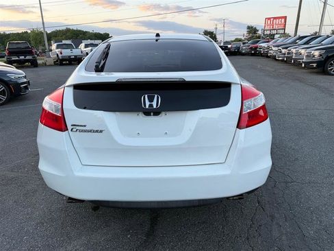 Used 2011 Honda Crosstour EX image 8