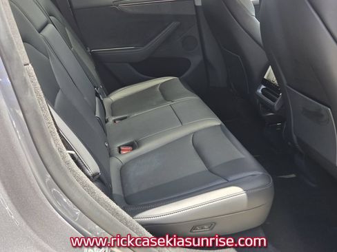 Used 2026 Tesla Model Y 2WD image 16