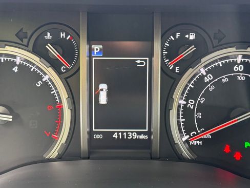 Certified 2023 Toyota 4Runner Limited AWD/4WD image 33