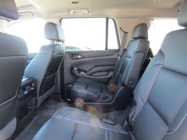 Used 2020 Chevrolet Tahoe LT w/ Off-Road Package AWD/4WD image 14