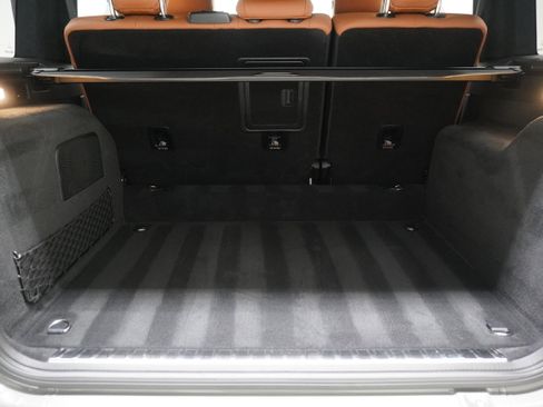 Used 2024 Mercedes-Benz G 550 image 32