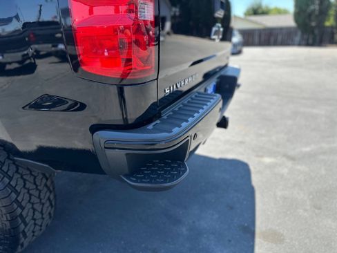 Used 2015 Chevrolet Silverado 1500 LTZ Z71 w/ Midnight Edition AWD/4WD image 23