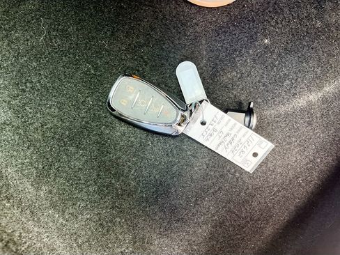 Used 2024 Chevrolet TrailBlazer LT w/ Convenience Package image 32