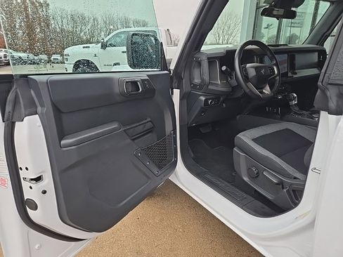 Used 2025 Ford Bronco Big Bend image 26
