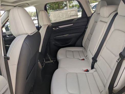 Used 2025 MAZDA CX-5 AWD 2.5 S w/ Preferred Package image 14