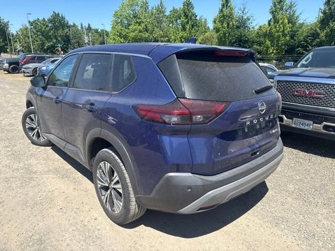 Used 2023 Nissan Rogue SV AWD/4WD image 6