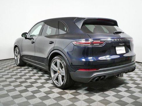 Certified 2023 Porsche Cayenne Platinum Edition AWD/4WD image 3