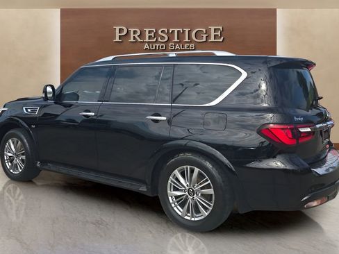 Used 2018 INFINITI QX80 2WD w/ Driver Assistance Package image 11