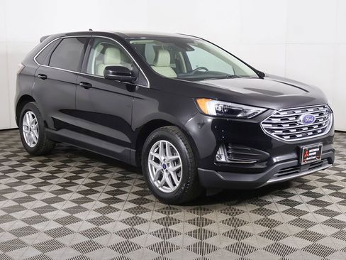 Used 2022 Ford Edge SEL w/ Convenience Package AWD/4WD image 2
