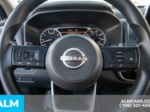 Used 2024 Nissan Rogue S image 16