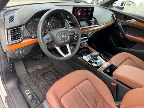 Certified 2023 Audi Q5 2.0T Premium w/ Convenience Package AWD/4WD image 15
