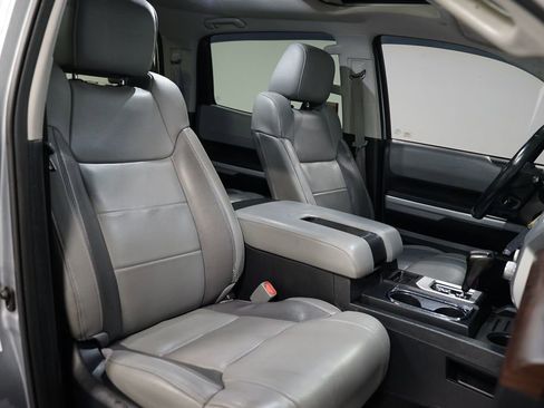 Used 2019 Toyota Tundra Limited image 27