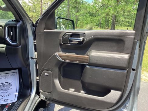 Used 2020 Chevrolet Silverado 1500 RST AWD/4WD image 26