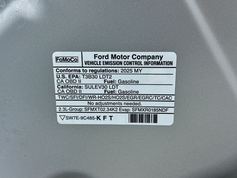 Used 2025 Ford Explorer Active RWD image 20