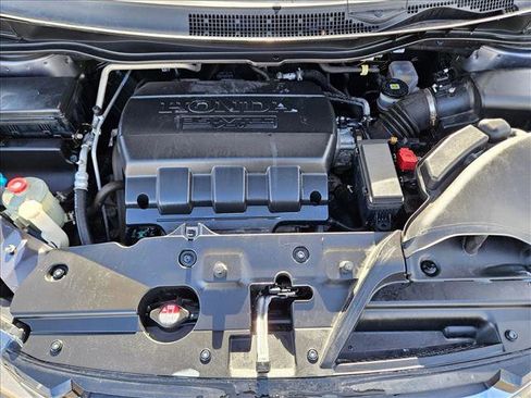 Used 2016 Honda Odyssey SE image 23