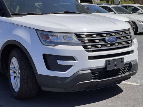 Used 2017 Ford Explorer FWD image 19