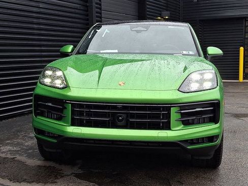 New 2026 Porsche Cayenne S image 10