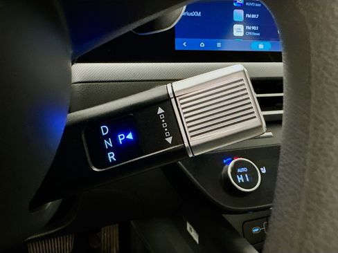 Used 2025 Hyundai Sonata SEL image 25