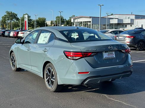 New 2025 Nissan Sentra SV w/ Trunk Package image 5