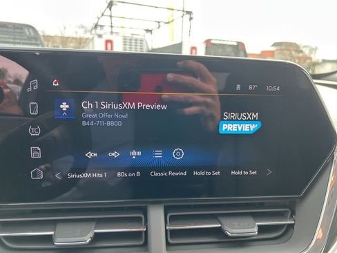 New 2026 Chevrolet Trax LT w/ Sunroof Package image 22