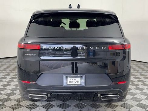 New 2026 Land Rover Range Rover Sport SE AWD/4WD image 7