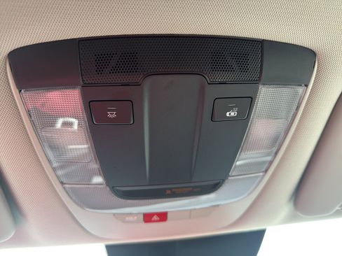 Used 2024 Kia Sportage EX AWD/4WD image 23