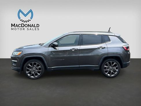 Used 2021 Jeep Compass Latitude w/ Sun and Sound Group FWD image 4