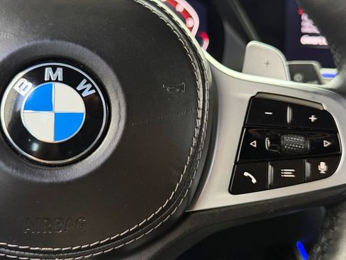Used 2021 BMW X7 M50i AWD/4WD image 23