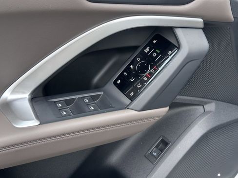 Used 2025 Audi Q5 Premium Plus image 18