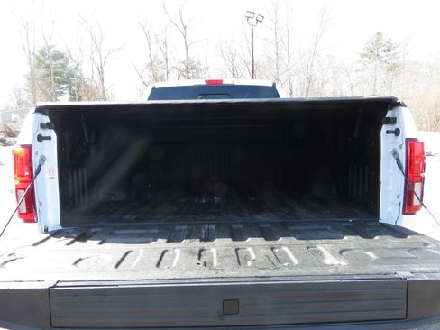 Used 2020 Ford F150 Lariat w/ Equipment Group 502A Luxury image 17