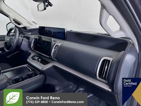 Certified 2025 Ford Expedition Max Active image 32