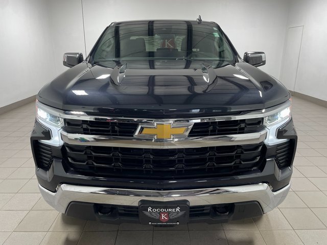 Used 2024 Chevrolet Silverado 1500 LT AWD/4WD image 2