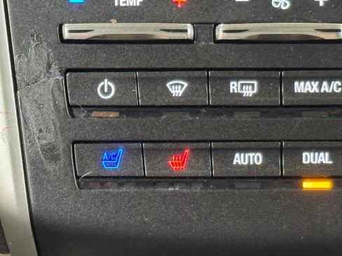 Used 2017 Lincoln MKC Reserve image 39