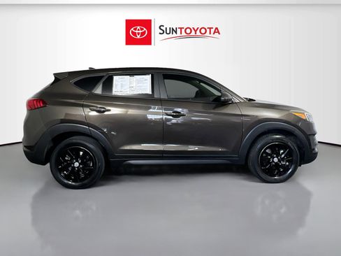 Used 2020 Hyundai Tucson SE w/ Cargo Package image 2