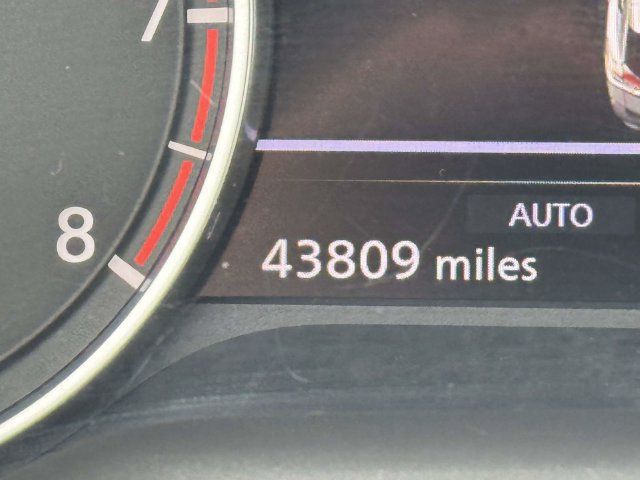 Used 2023 Nissan Rogue SV AWD/4WD image 21
