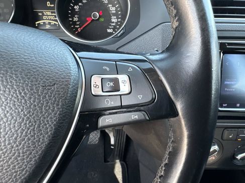 Used 2016 Volkswagen Jetta SE FWD image 31
