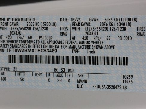 New 2026 Ford F250 Lariat w/ Black Appearance Package image 25