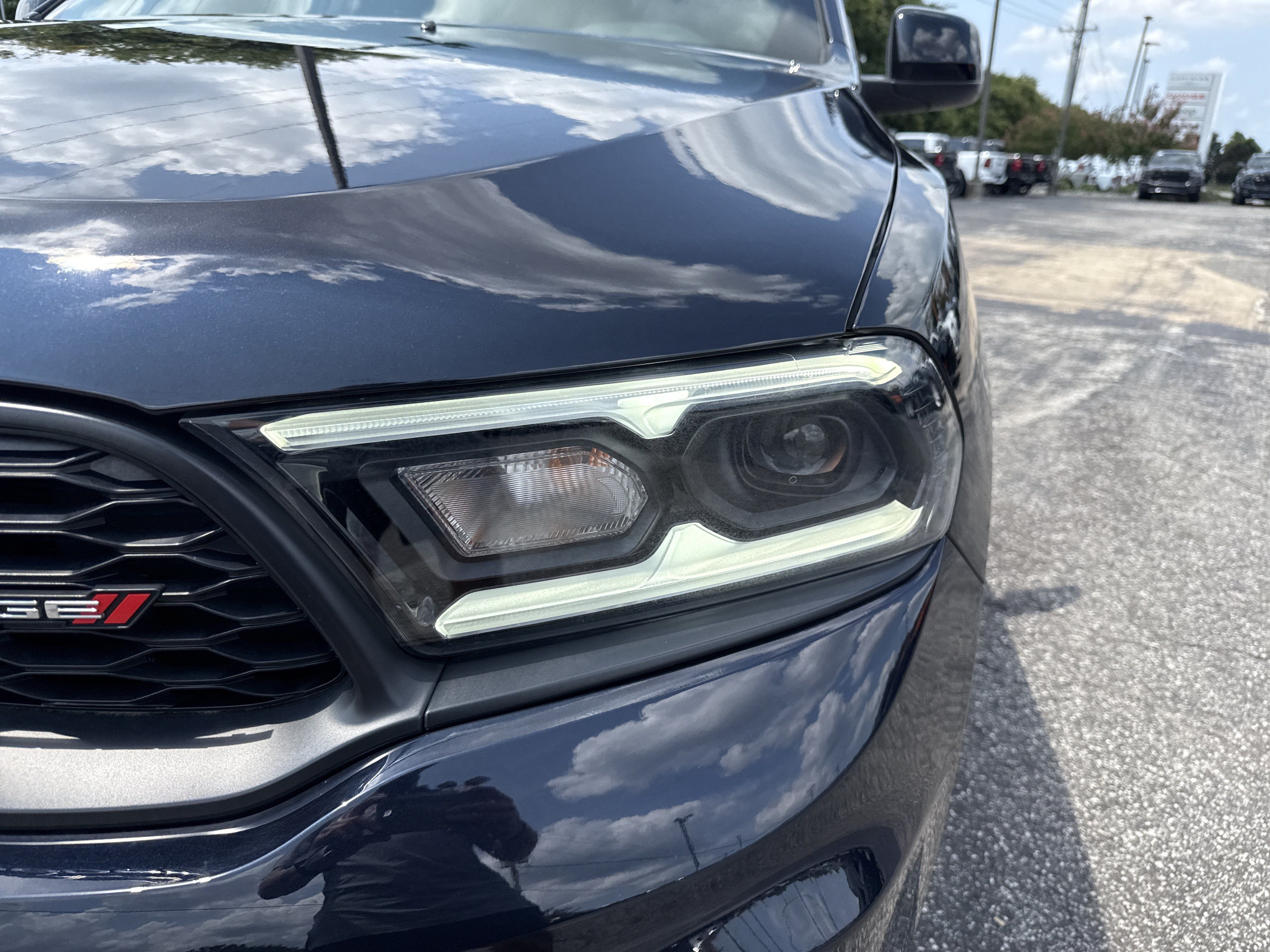 Used 2025 Dodge Durango GT RWD image 5
