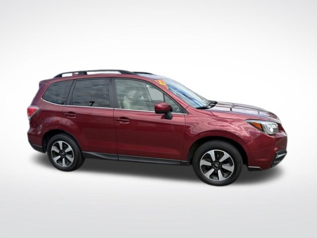 Used 2018 Subaru Forester 2.5i Limited AWD/4WD image 3
