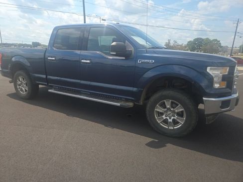 Used 2017 Ford F150 XLT w/ Equipment Group 302A Luxury AWD/4WD image 23