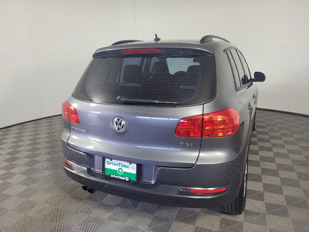 Used 2016 Volkswagen Tiguan S FWD image 7