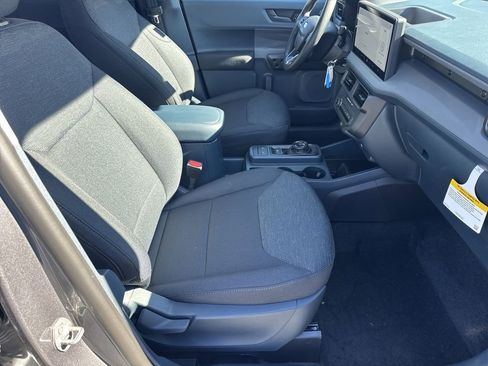 New 2025 Ford Maverick XL w/ Equipment Group 102A image 13