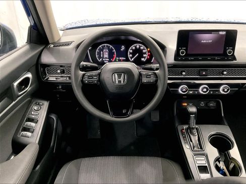 Used 2023 Honda Civic LX image 17