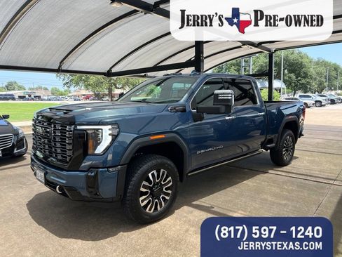 Used 2026 GMC Sierra 2500 Denali Ultimate AWD/4WD image 1