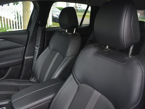 Used 2025 MAZDA CX-50 AWD 2.5 S w/ Preferred Package image 9