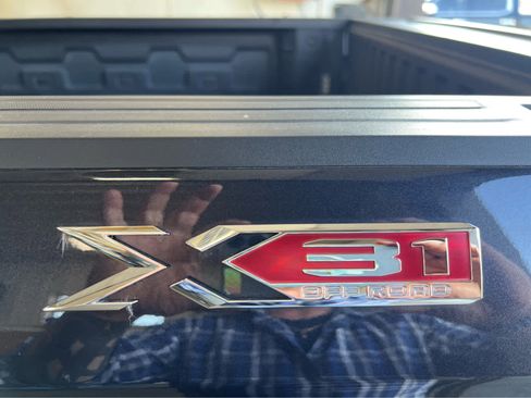 Used 2023 GMC Sierra 1500 Elevation image 7