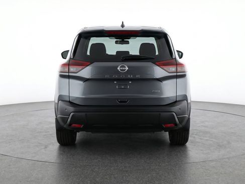 Used 2025 Nissan Rogue SV FWD image 7