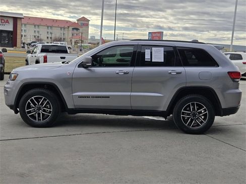 Used 2019 Jeep Grand Cherokee Trailhawk image 40